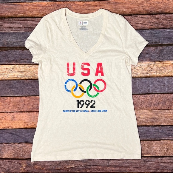 Vintage Tops - USA 1992 Olympic Cream T-Shirt Womens Vneck Sports Tshirt